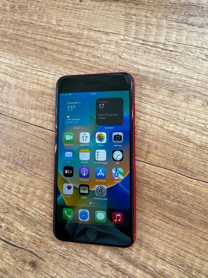 iPhone 8plus red 64GB in Wittgensdorf