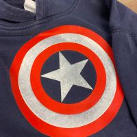 GAP Hoodie / Sweatshirt Marvel / Captain America / Größe 140 / 10 Hessen - Weilburg Vorschau