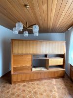 Wohnzimmerschrank und Wohnzimmer-Lampe Retro Rheinland-Pfalz - Treis-Karden Vorschau