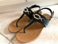 Sandalen Deichmann Größe 42 Damen schwarz Sachsen - Chemnitz Vorschau