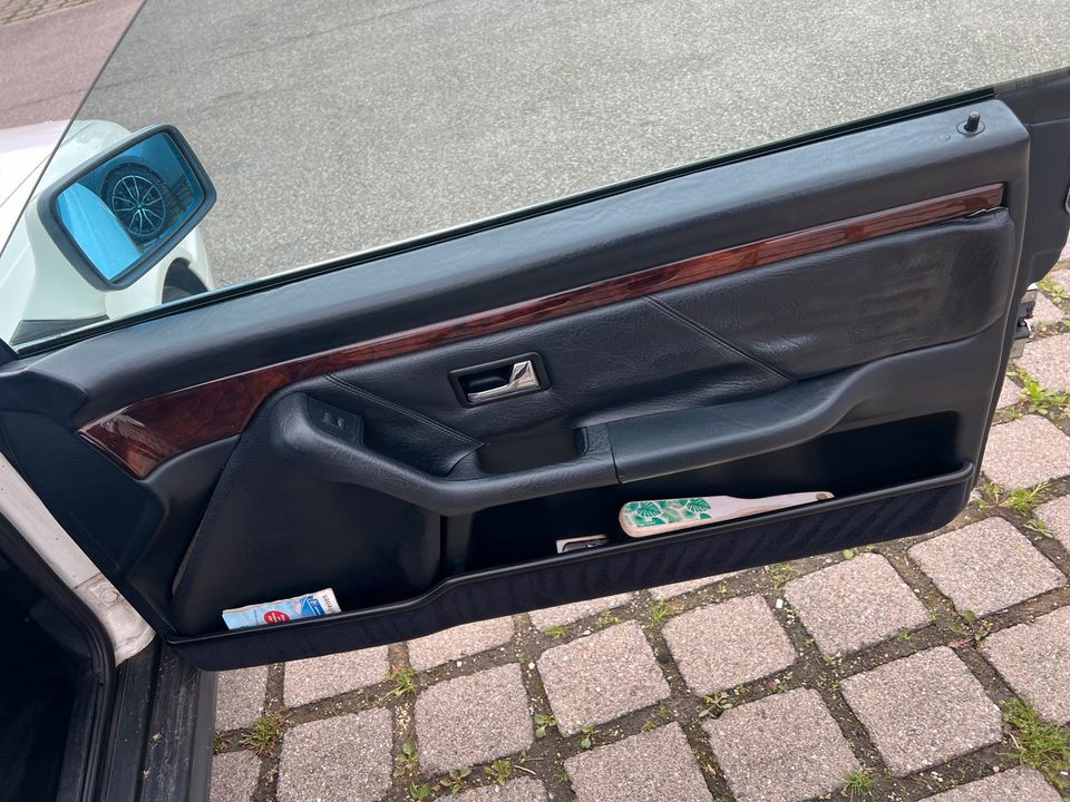 Audi 80 Cabrio Leder*Sitzheizung*2.3-5Zylinder in Essingen