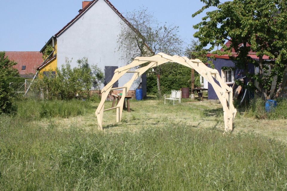 Garten Pavillon Pergola Zelt Festival in Berlin