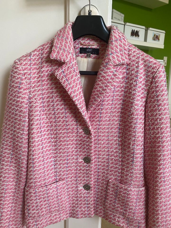 Kurzjacke/Blazer von APART Impression Gr. 34 in frischen Farben in Wunstorf