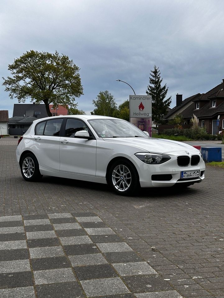 BMW 116d in weiß in Gütersloh