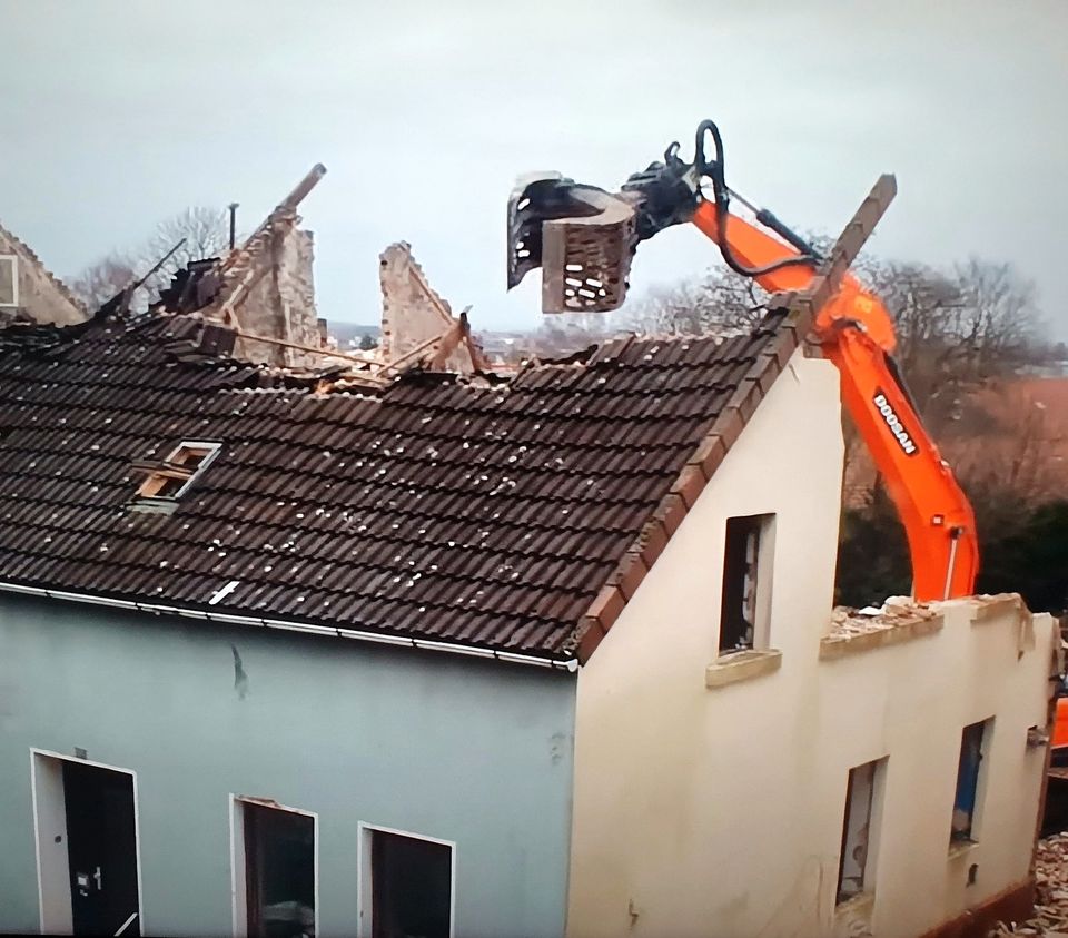 Hoch-Tief-Stahlbetonbau,Abbrucharbeiten,Umbau, Pool Bau auf Maaß in Dorsten