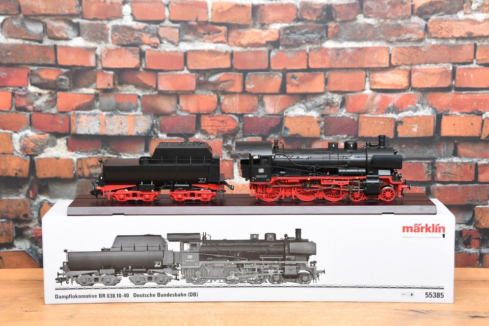 MÄRKLIN Sammlung + Modelleisenbahn Loks verkaufen? Rufen Sie an! in Paderborn