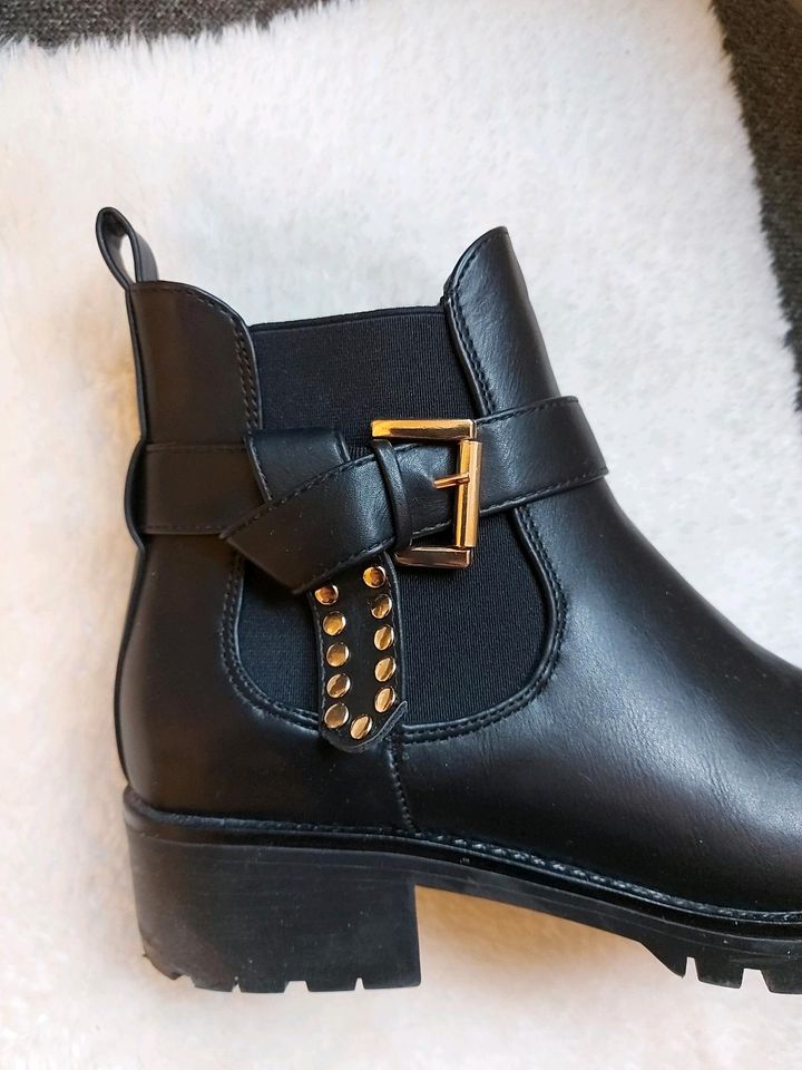 Stiefeletten, Stiefel Anna Field schwarz Gr. 39  fast NEU in München