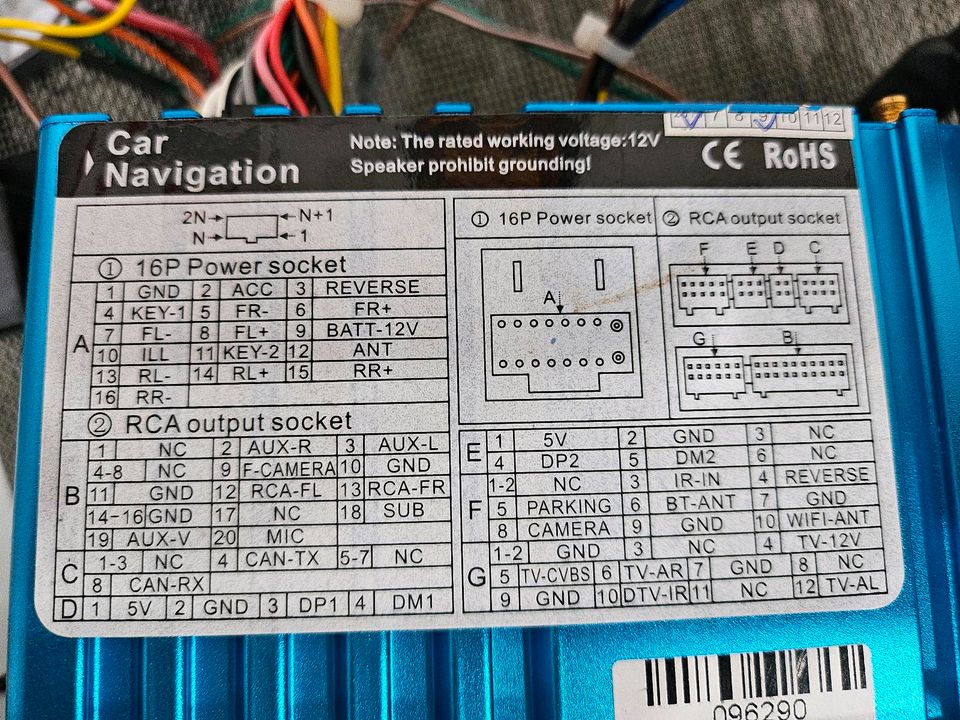 NAVI UND RADIO-MP3 PLAYER in Flörsheim am Main