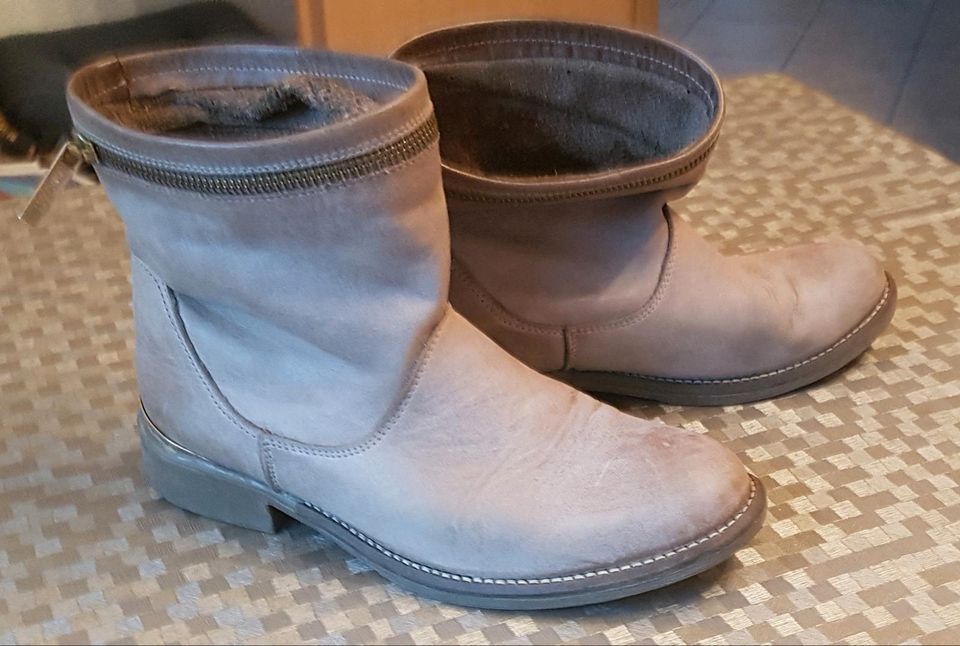 Stiefel von Guess Gr.37 in Lehrte