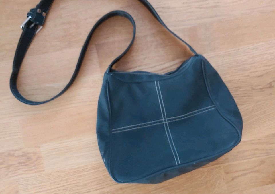 Kleine Damen Handtasche Schwarz Umhängetasche in Jüchen