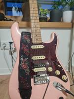 Fender Player 1 Stratocaster HSS Shell Pink Rosa roasted maple Bremen - Horn Vorschau