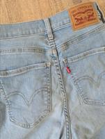 Levi's Jeans Hose Stretch Gr. 26 Sachsen-Anhalt - Tangermünde Vorschau