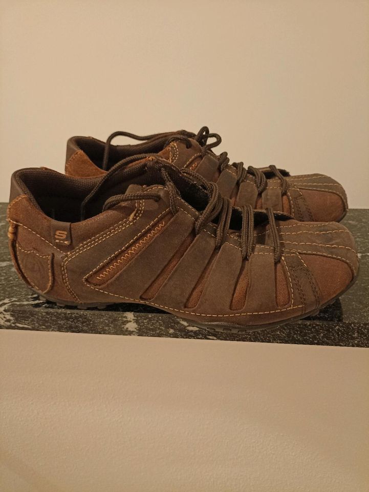 ⭐Neuwertige Sketchers Lederschuhe, Größe 41⭐ in Mechernich