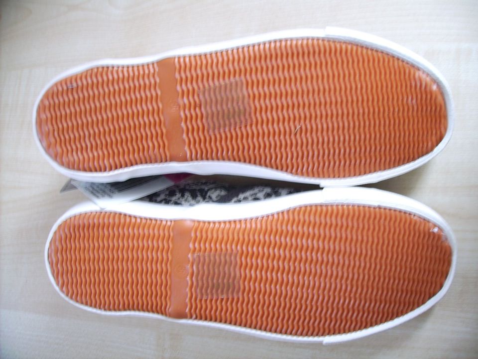 Slip On – Sneaker – Reptil – Optik – Größe 36 - NEU in Bad Steben