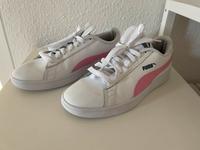 Puma Sneaker in Größe 39 Niedersachsen - Hatten Vorschau