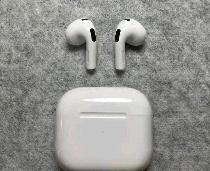 new airpods with packaging and not used in Waldshut-Tiengen
