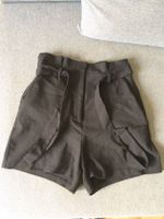 Schwarze Shorts von Lipsy London. Größe 32 (XS) Berlin - Lichtenberg Vorschau