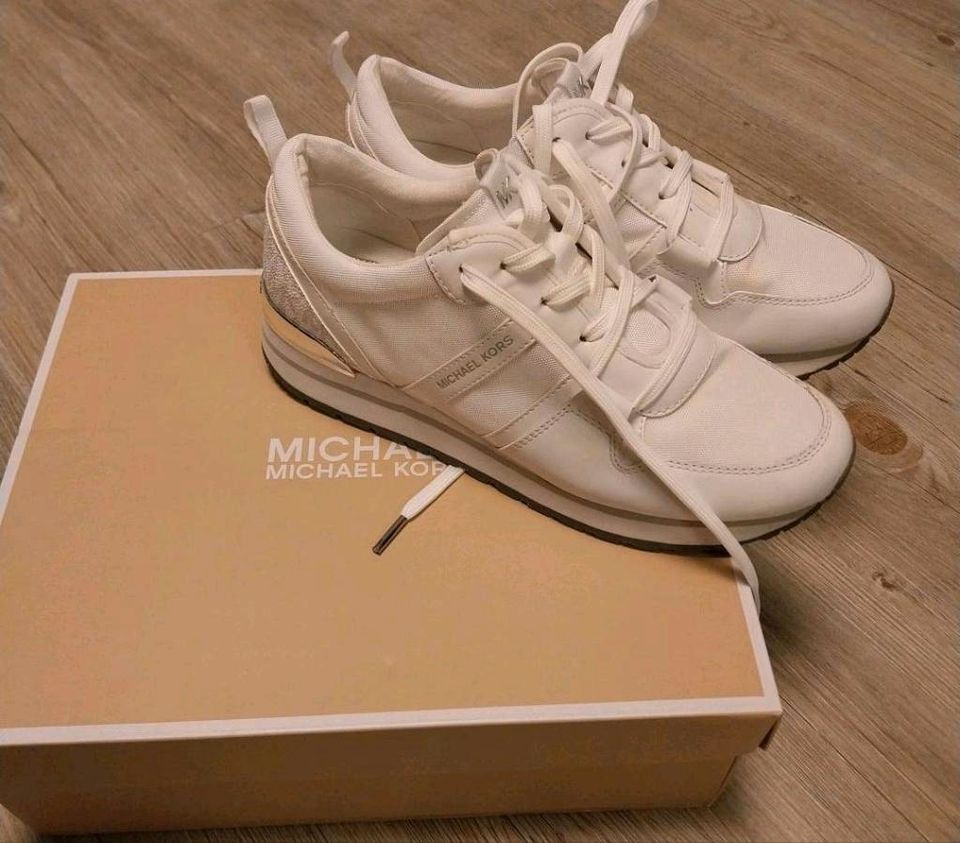 Michael Kors Plateau-Sneaker, weiß, Größe 40 in Königsbrunn