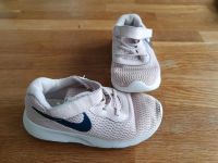 Nike Schuhe rosa, Gr. 27 (fallen kleiner aus) Baden-Württemberg - Holzgerlingen Vorschau