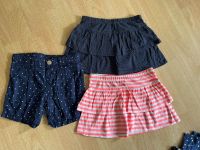 Set H&M 2 stufenröcke und 2 Shorts Gr. 98/104 Hamburg-Nord - Hamburg Barmbek Vorschau