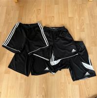 Adidas kurze Sporthosen Shorts Größe S Köln - Köln Dellbrück Vorschau
