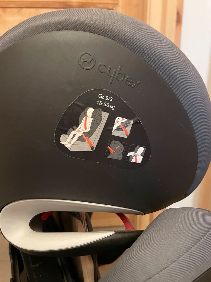 Cybex Solution M-Fix Kindersitz in Bremen