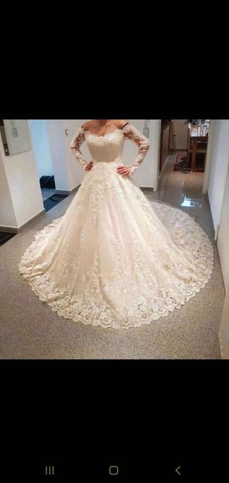 Brautkleid/Hochzeitskleid in Wetzlar