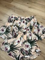 Blumiger Amisu Jumpsuit Damen Größe 36/S Nordrhein-Westfalen - Brilon Vorschau