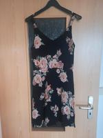 hübsche Kleid mit Blumenmuster Thüringen - Jena Vorschau