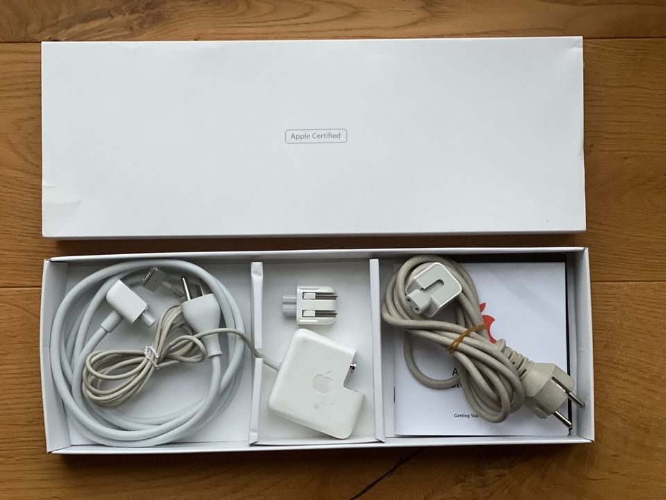 Apple MacBook Air, 13,3“, 8GB RAM, 512GB Flashsp., 2 GHz in Hannover