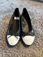 H&M Ballerinas Gr 41 Schwarz Weiß Bayern - Bad Wörishofen Vorschau