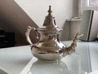 Antik Teekanne gepunzt (arabische Emirate) Frankfurt am Main - Preungesheim Vorschau
