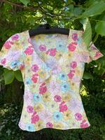 Moschino Blumen Bluse Gr 36 in zarten Farben Kr. München - Kloster Schäftlarn Vorschau