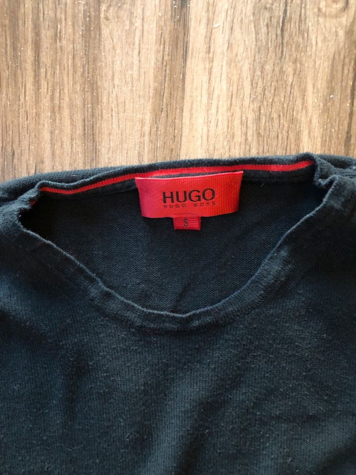 Hugo Boss Damenpullover in Frankfurt am Main