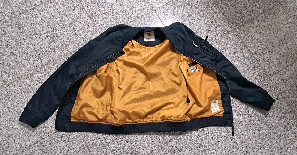 America today Kinder Blouson Größe 158-164 in Freisen