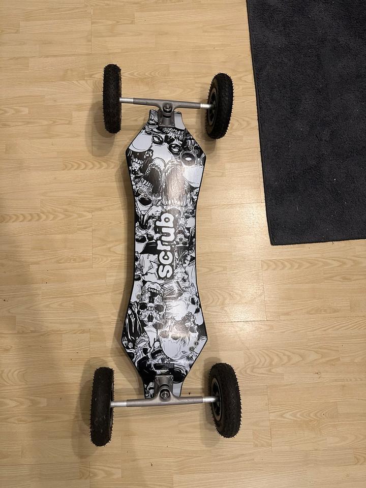 Scrub Psycho 2 Mountainboard Skateboard Longboard in Staufenberg