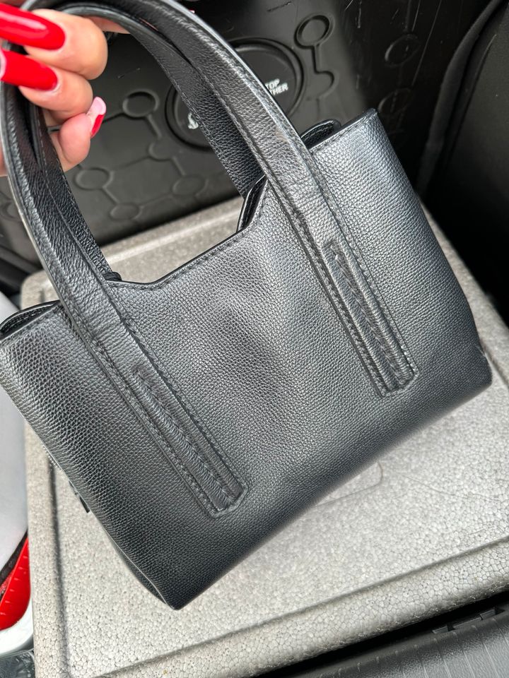 Hugo Boss Mini Bag in Augsburg