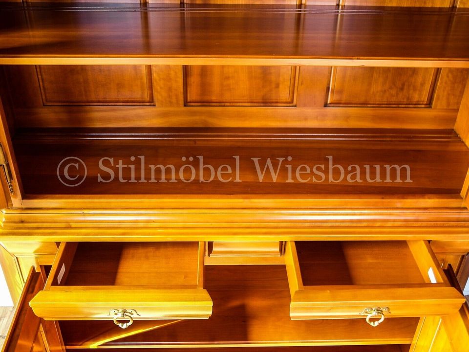 Nr.1332a Scholtissek Vitrine Schrank Kirsche Birke vollmassiv in Wiesbaum