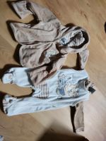 Babyset twinz Strampler mit Pullover und Jäckchen 62 Bayern - Fuchstal Vorschau