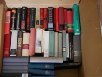 Bücher cirka 500 bis 700 Stück gebraucht Nordrhein-Westfalen - Oer-Erkenschwick Vorschau