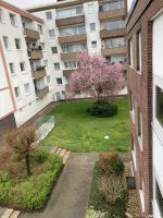 Apartment nahe Unterbacher See mit Balkon und EBK, frisch saniert Düsseldorf - Unterbach Vorschau