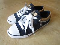 GUESS blauer Sneaker Turnschuh Schuhe gr. 38 NEU Hessen - Wölfersheim Vorschau