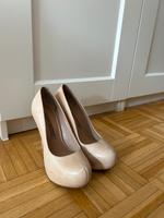 Buffalo High Heels beige 36 Hamburg-Nord - Hamburg Eppendorf Vorschau