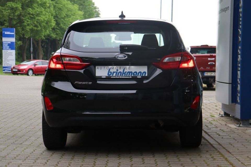 Ford Fiesta 1.5 TDCi S&S COOL&CONNECT+LED+CARPLAY in Lilienthal