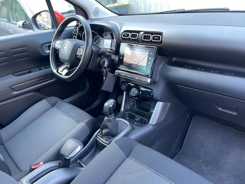Citroën C3 Aircross Shine 1.2 Klima Navi Panorama 8x Alu in Lüdenscheid