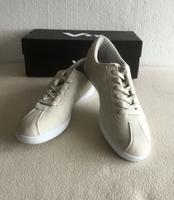 Sneaker / Sportschuhe von Victory in creme/beige, Gr. 39  - NEU Bayern - Schöllkrippen Vorschau