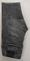 Graue Herren Jeanshose | Jack & Jones | Größe 33/34 Hessen - Bischofsheim Vorschau