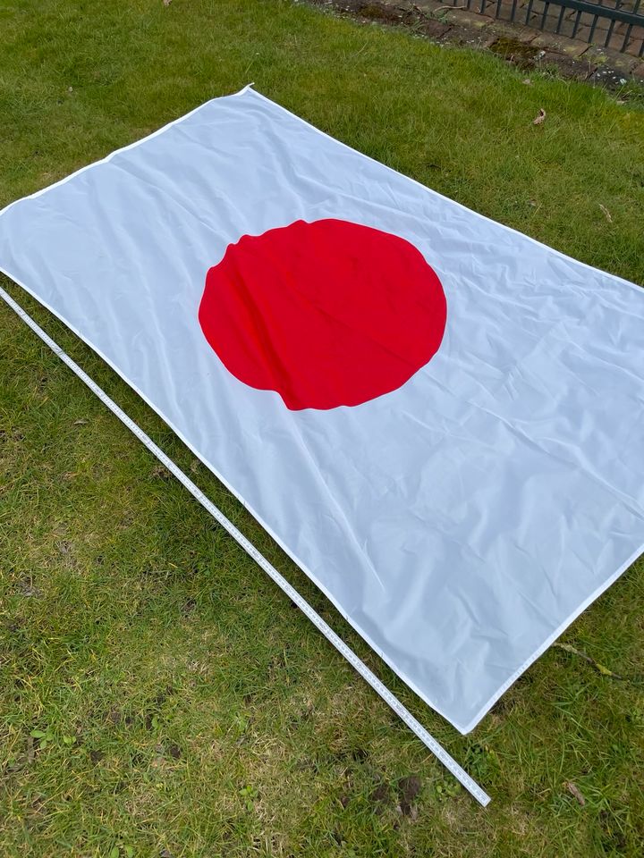 Fahnen Fahne Groß, Japan sehr guter Zustand in Winsen (Luhe)