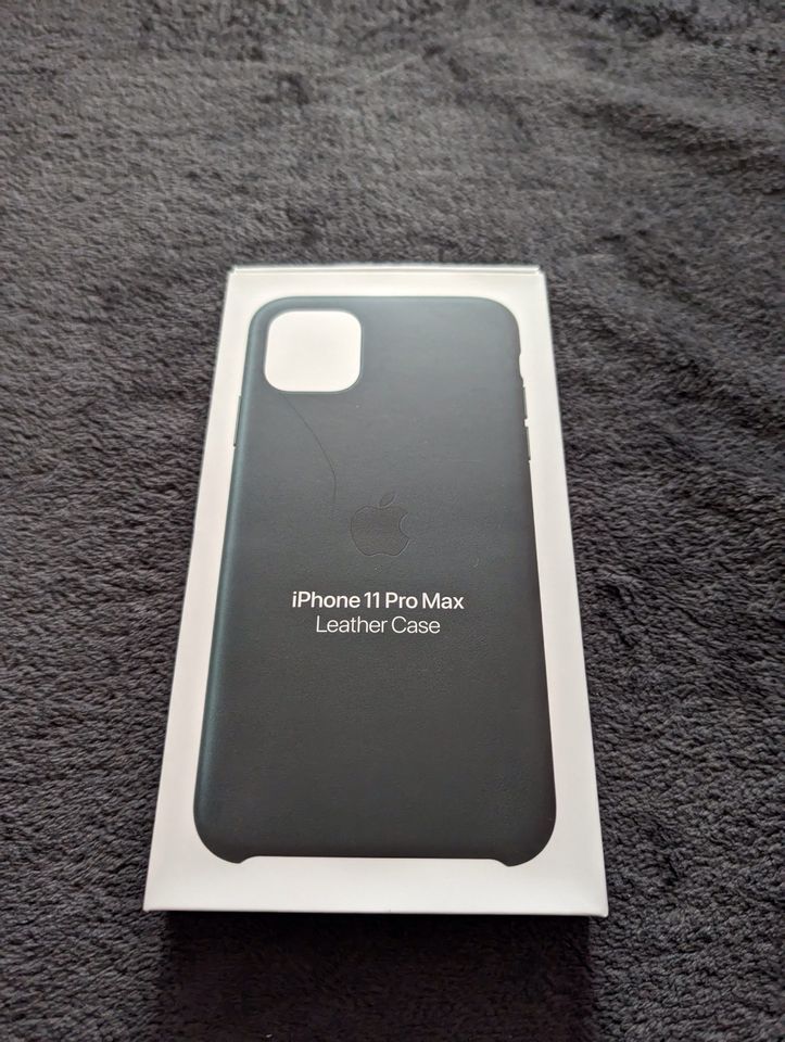 Apple Leder Case IPhone 11 Pro Max in Günthersdorf