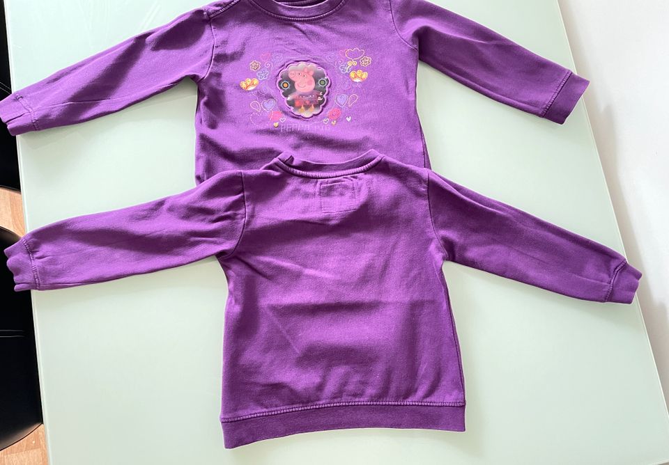 2 x Sweatshirt Pullover Peppa Pig 110 / 116 in Bergisch Gladbach